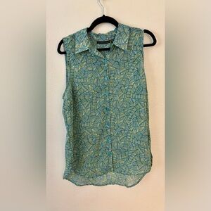 attention brand Sleeveless Green Patterned Women's Top SZ XL